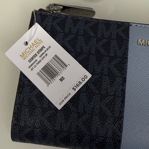 MICHAEL KORS Center Stripe 3/4 Zip Wallet in Admiral / Pale Blue NWT - Picture 6 of 6
